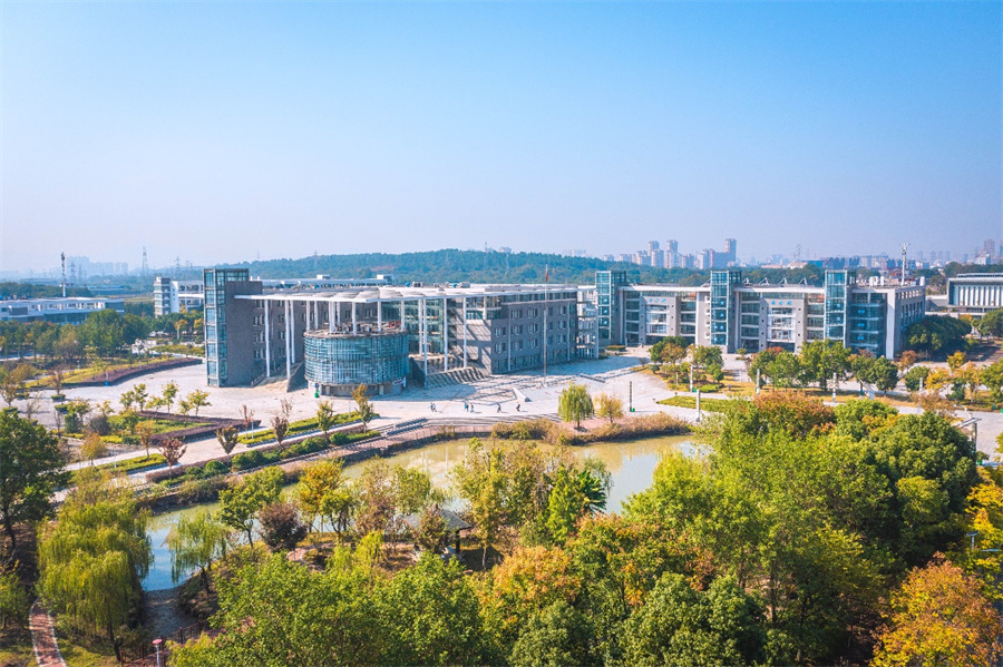 LOCAL1699257286326HFZIVLO2GL.jpg LOCAL1699257286326HFZIVLO2GL.jpg