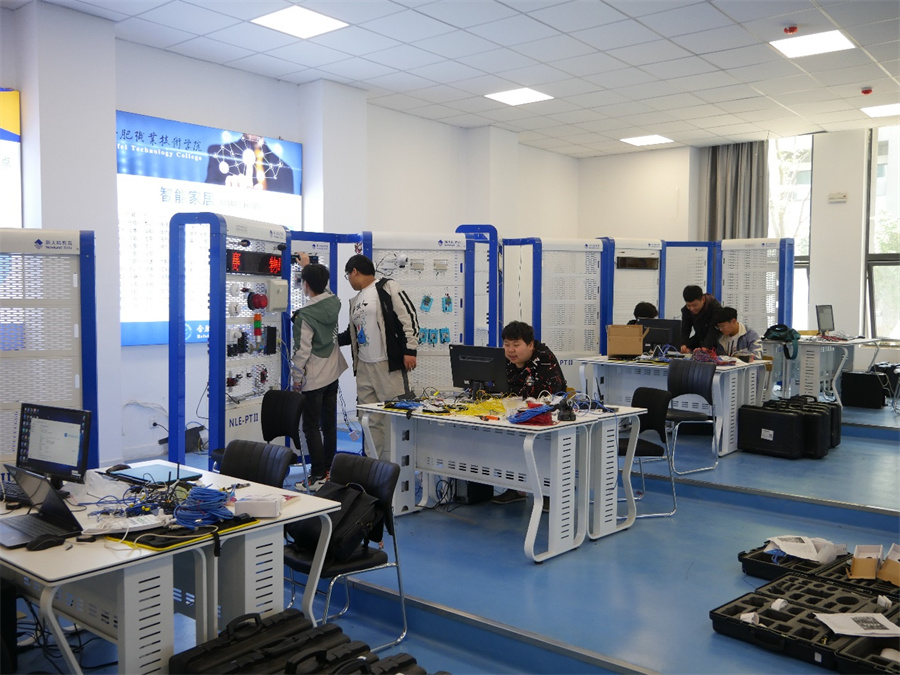 LOCAL16992575186449B05T9ERCM.jpg LOCAL16992575186449B05T9ERCM.jpg